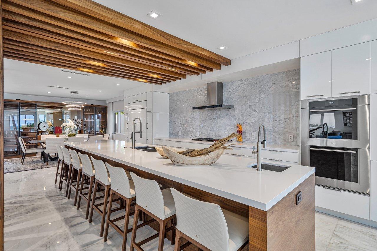 GOLDEN BEACH SEC A - Residential