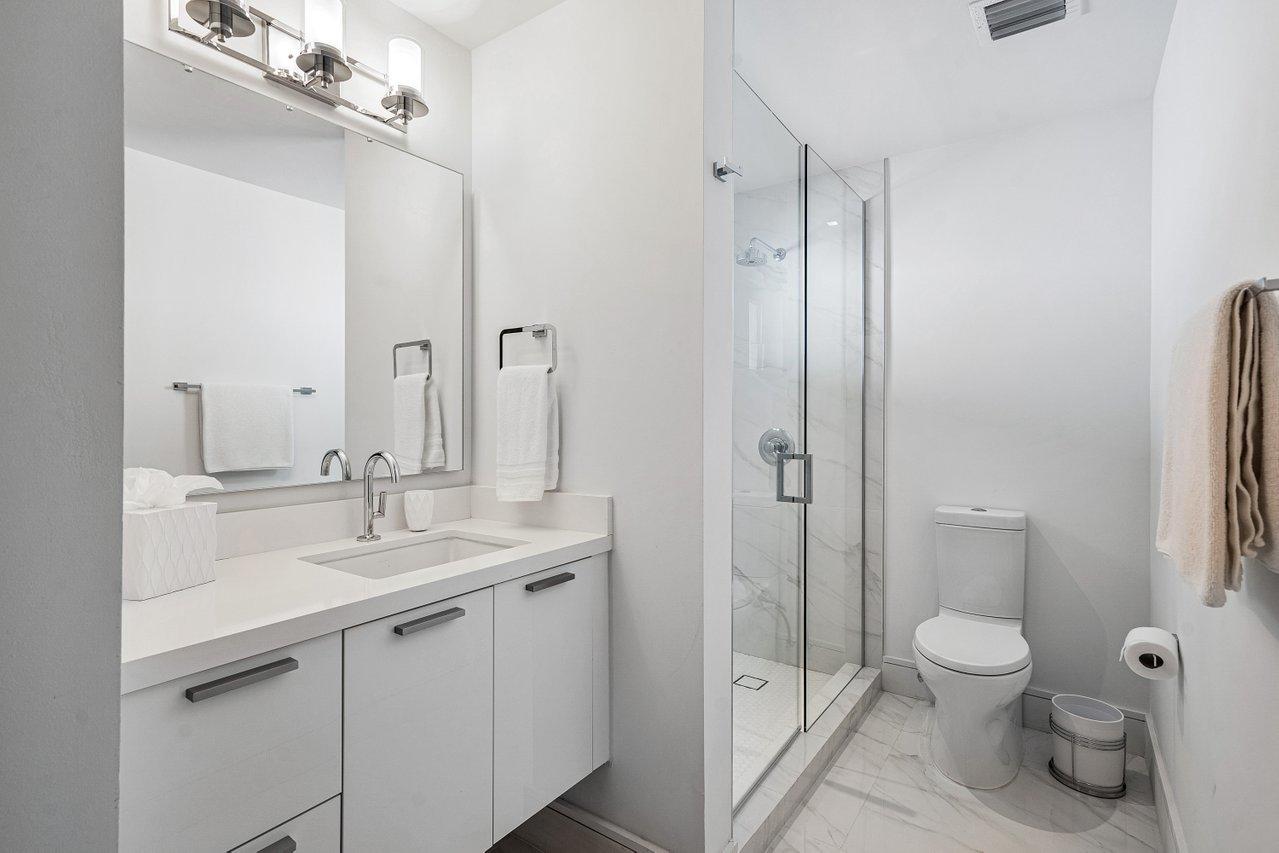 GOLDEN BEACH SEC A - Residential