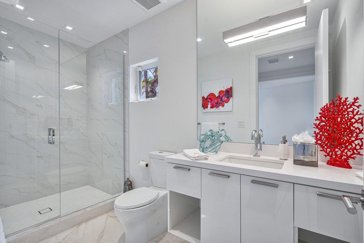 GOLDEN BEACH SEC A - Residential