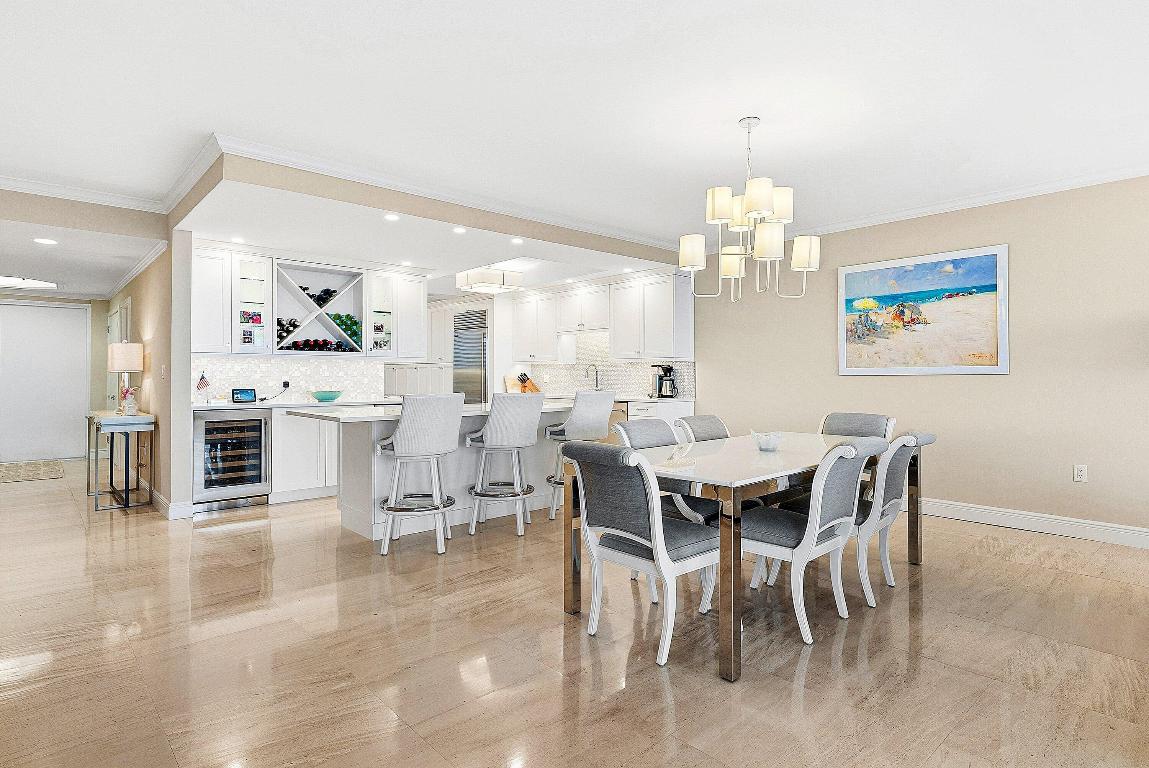 SAILFISH POINT - Residential