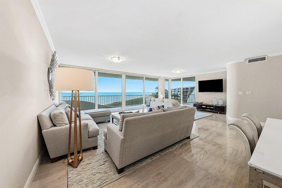 2001 SE Sailfish Point Boulevard 313