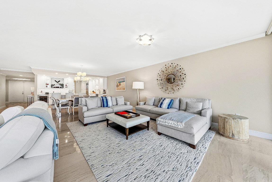 SAILFISH POINT - Residential