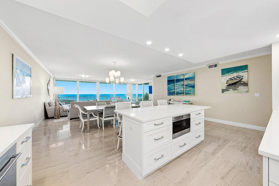 2001 SE Sailfish Point Boulevard 313