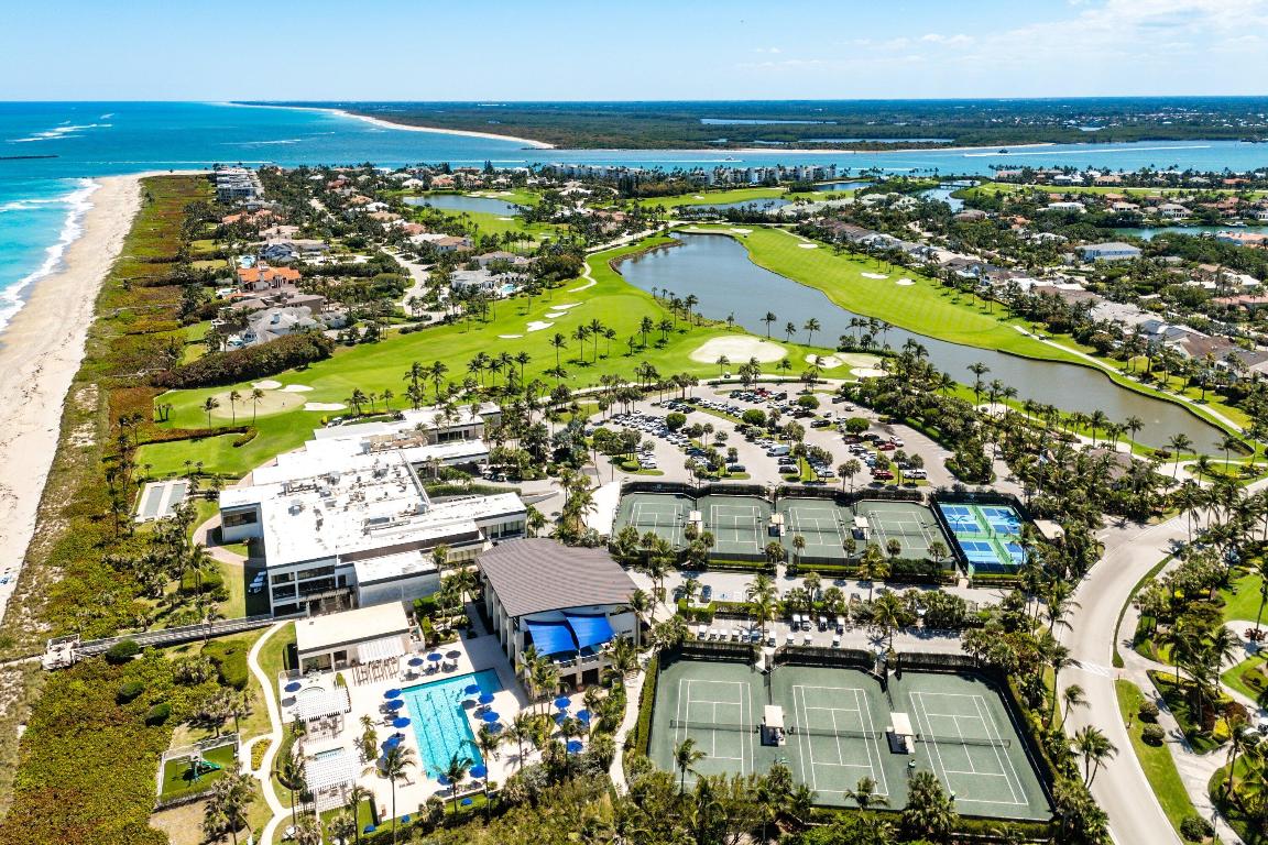 SAILFISH POINT - Residential