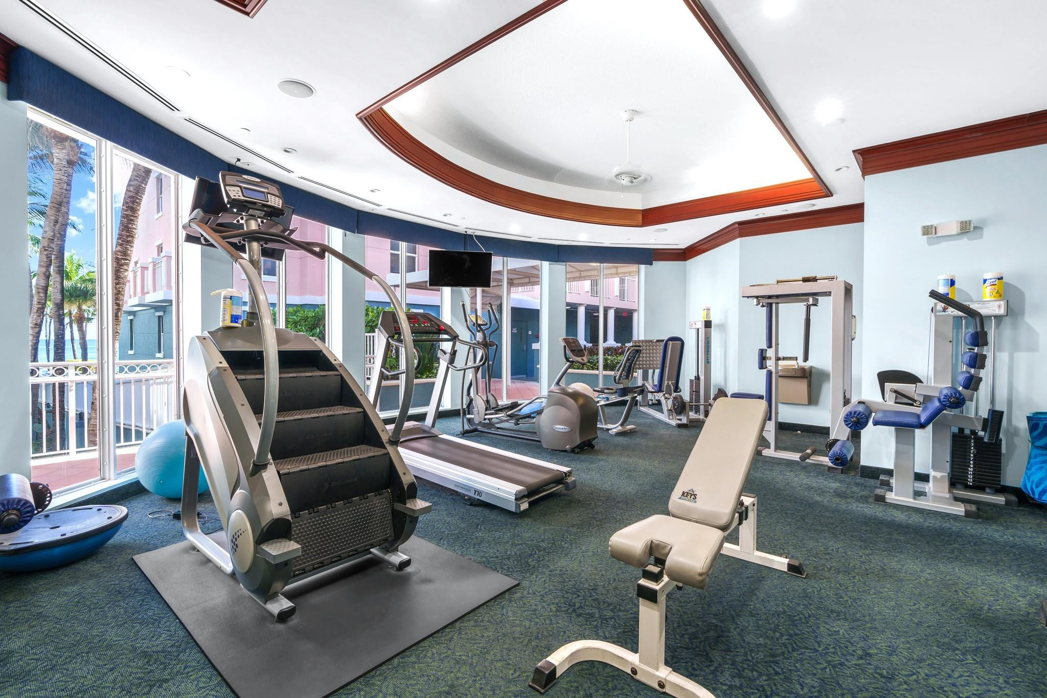 OCEAN PLAZA - Residential