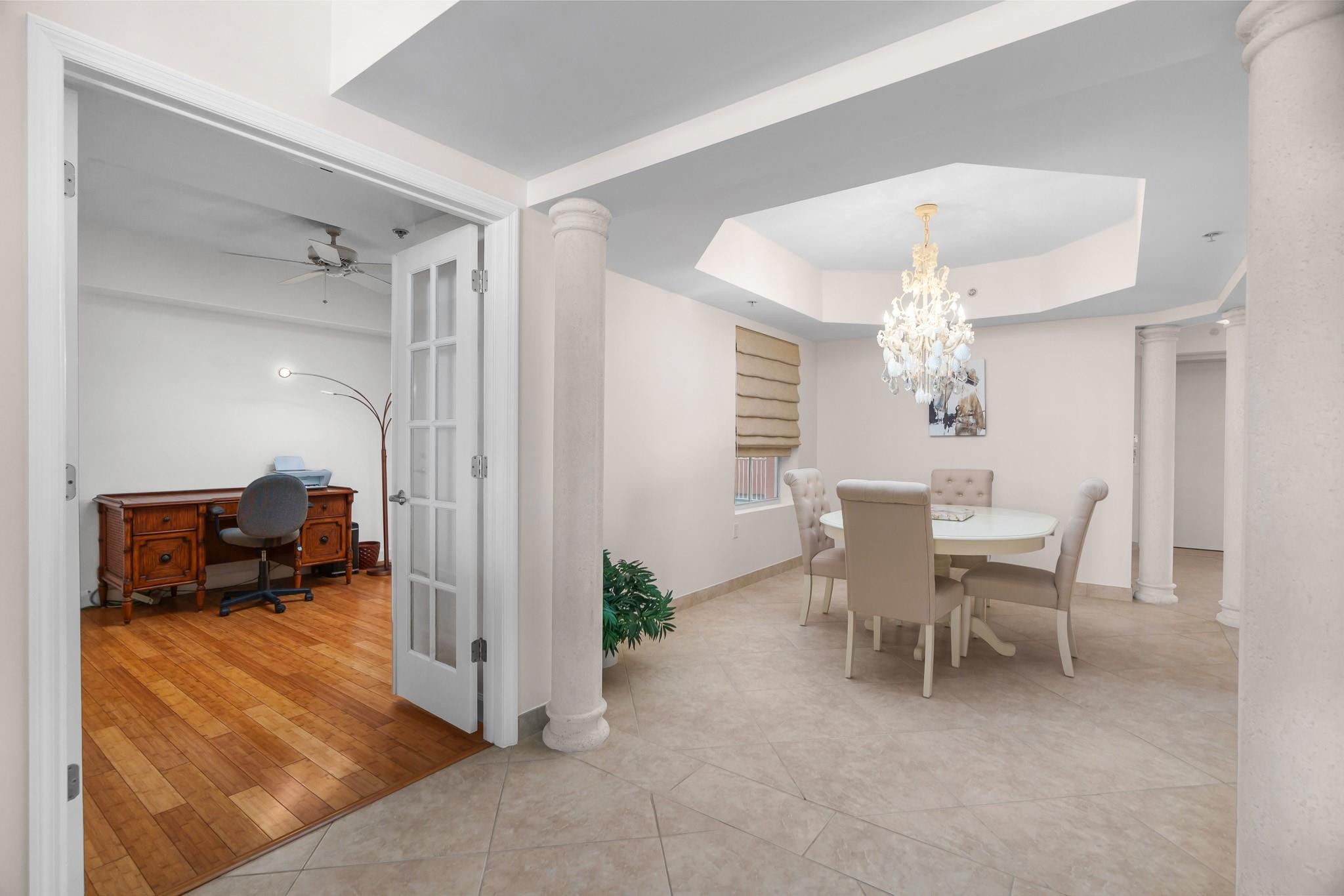 OCEAN PLAZA - Residential