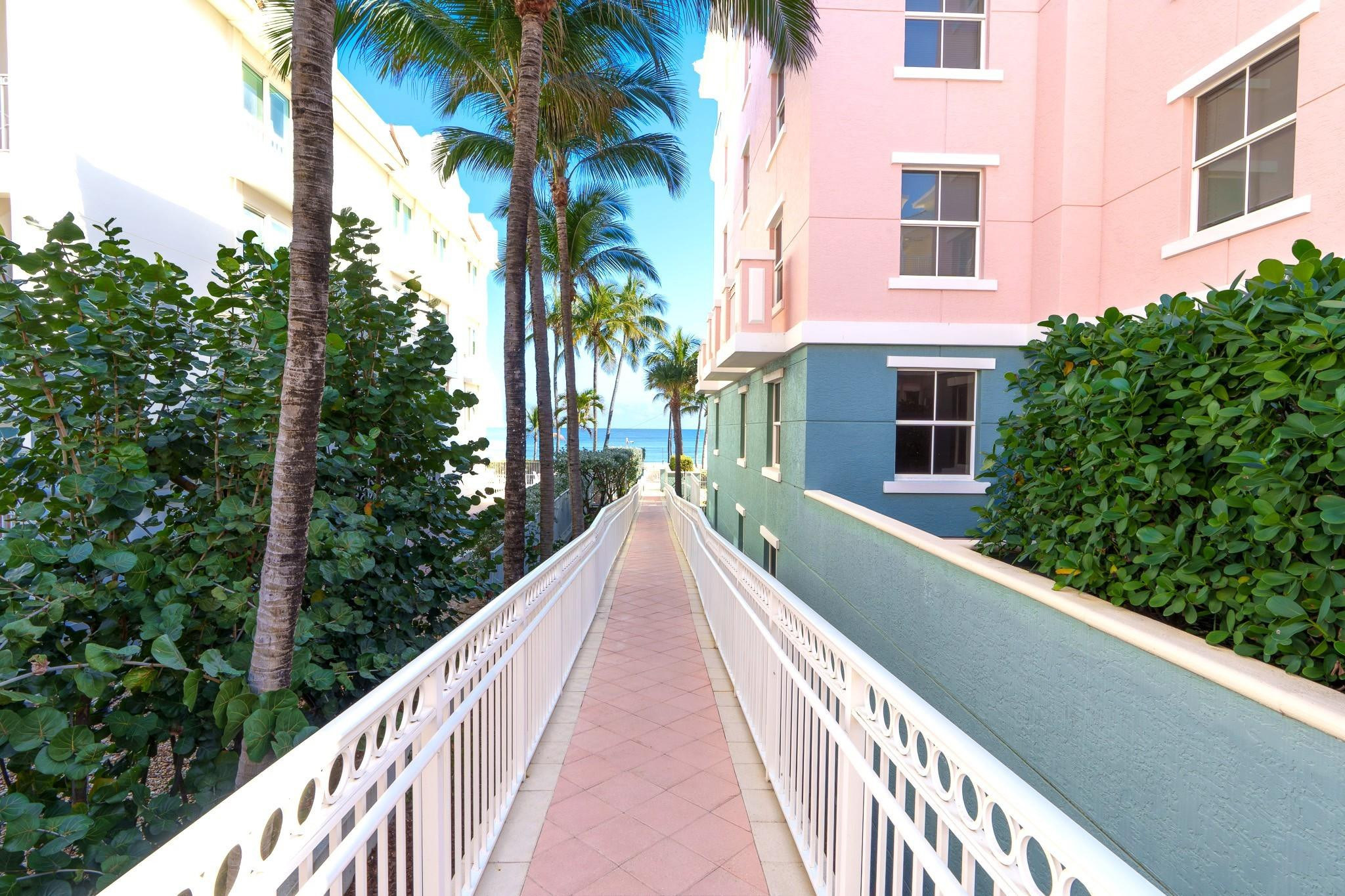 OCEAN PLAZA - Residential