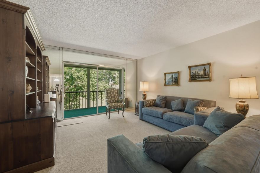 FULLY FURNISHED 2BR/2BA overlooking Par 3 course and lake. Across from Pool/BBQ. TOTAL Appliance Service Contract. Recreation Lease PAID IN FULL. Amenities include Restaurant, Billiard Room, Bbq/Picnic Area, Clubhouse, Courtesy Bus, Exercise Room, Heated Pool, Library, Putting Green, Sauna, Shuffleboard, Tennis, Pickle Ball, Vehicle Wash Area, Electric Car Charging Station. Close to shopping, dining & highways. 15 min. to the beach. CLEAN! NEAT! TURNKEY! MOVE-IN READY!