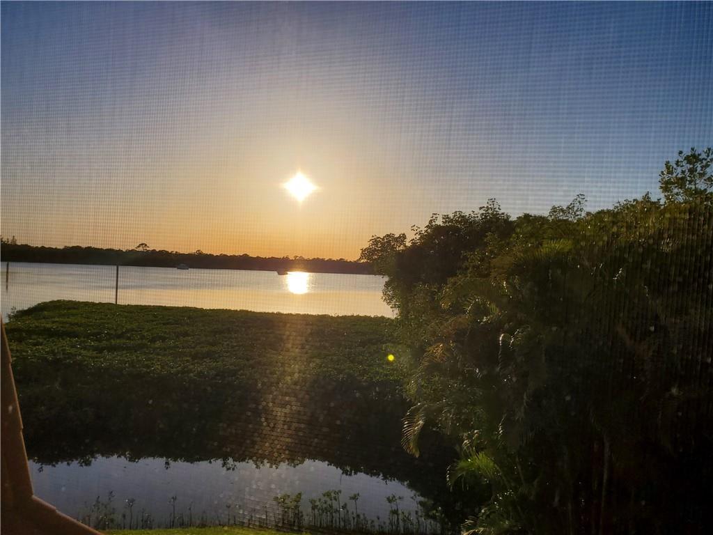 Tarpon Bay Yacht Club - Residential