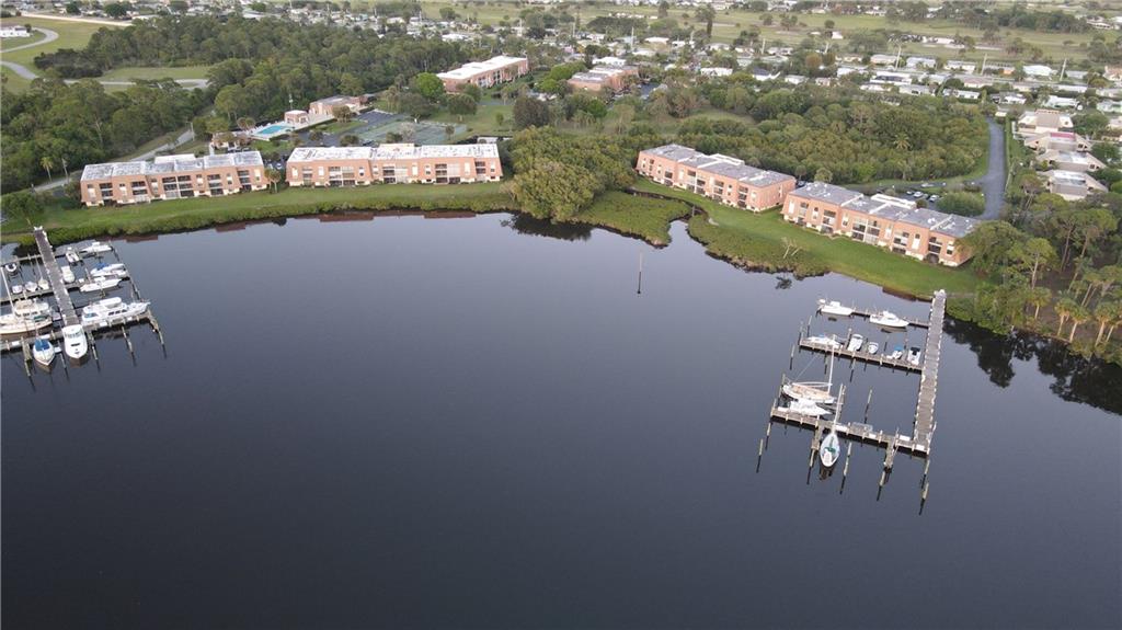 Tarpon Bay Yacht Club - Residential