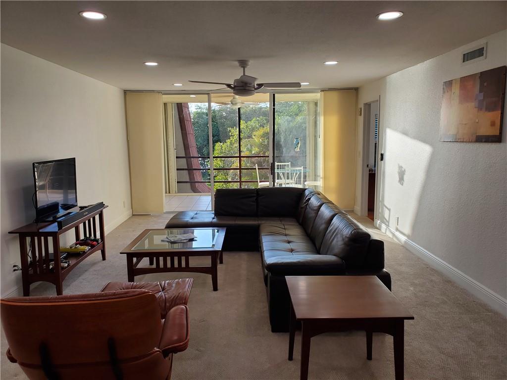 Tarpon Bay Yacht Club - Residential