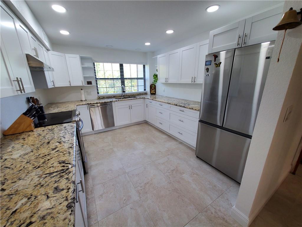 Tarpon Bay Yacht Club - Residential