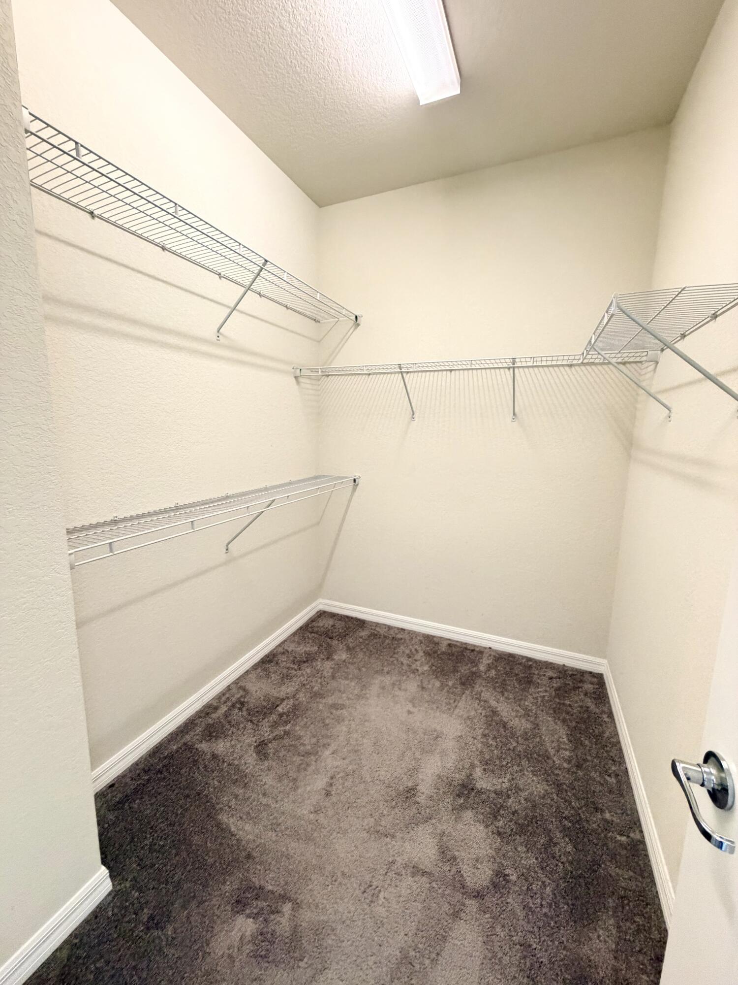 PRESTON SQUARE - Residential Lease