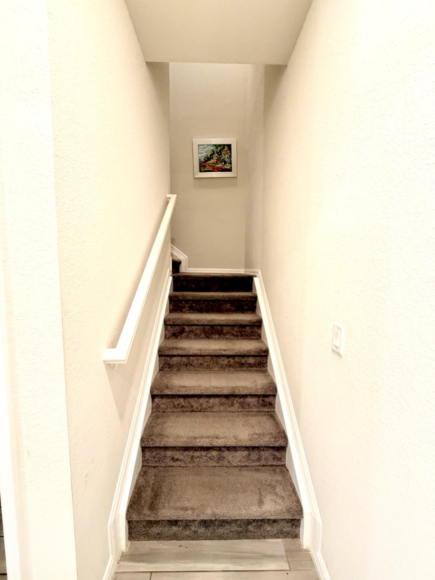 PRESTON SQUARE - Residential Lease