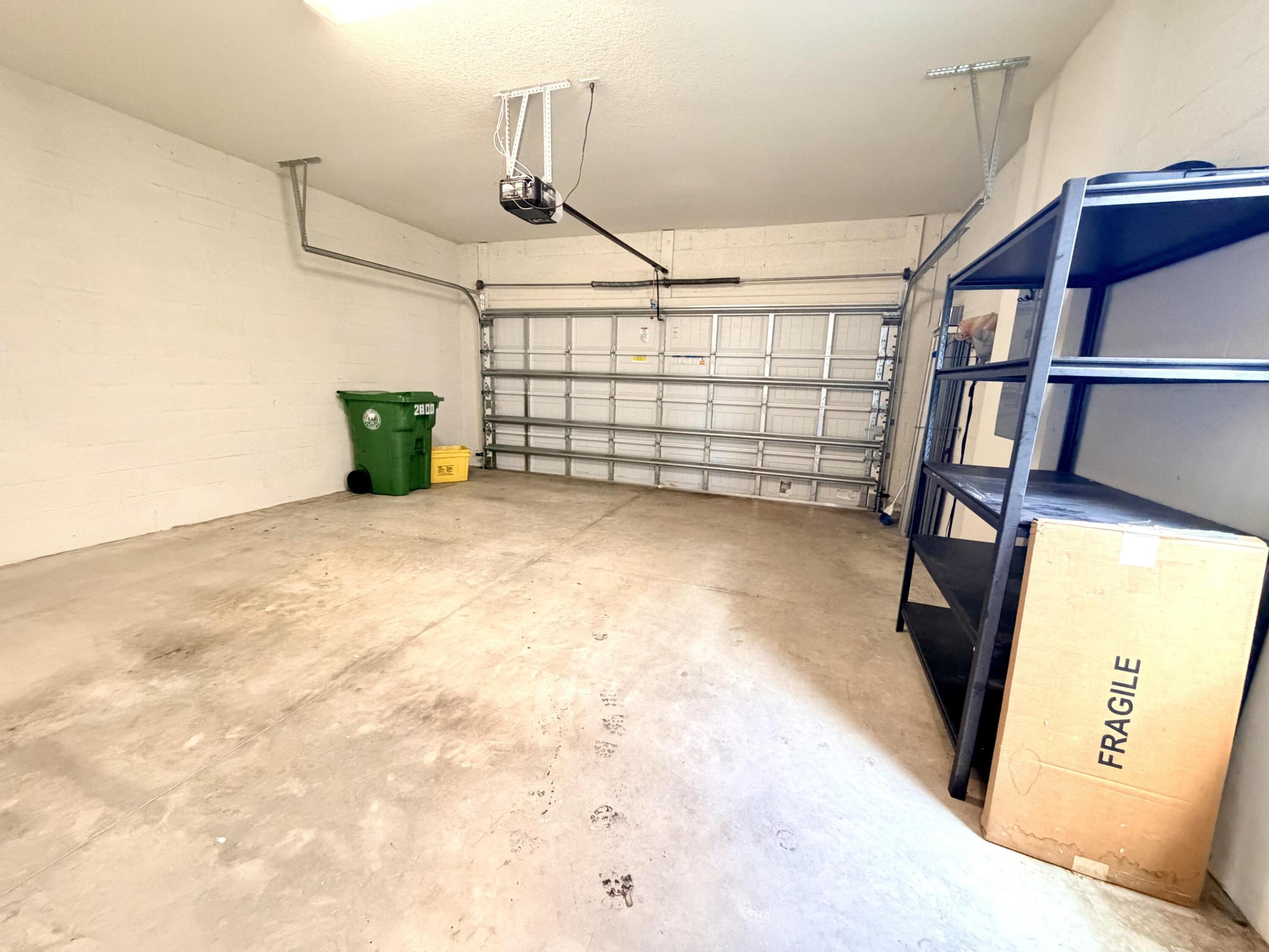 PRESTON SQUARE - Residential Lease