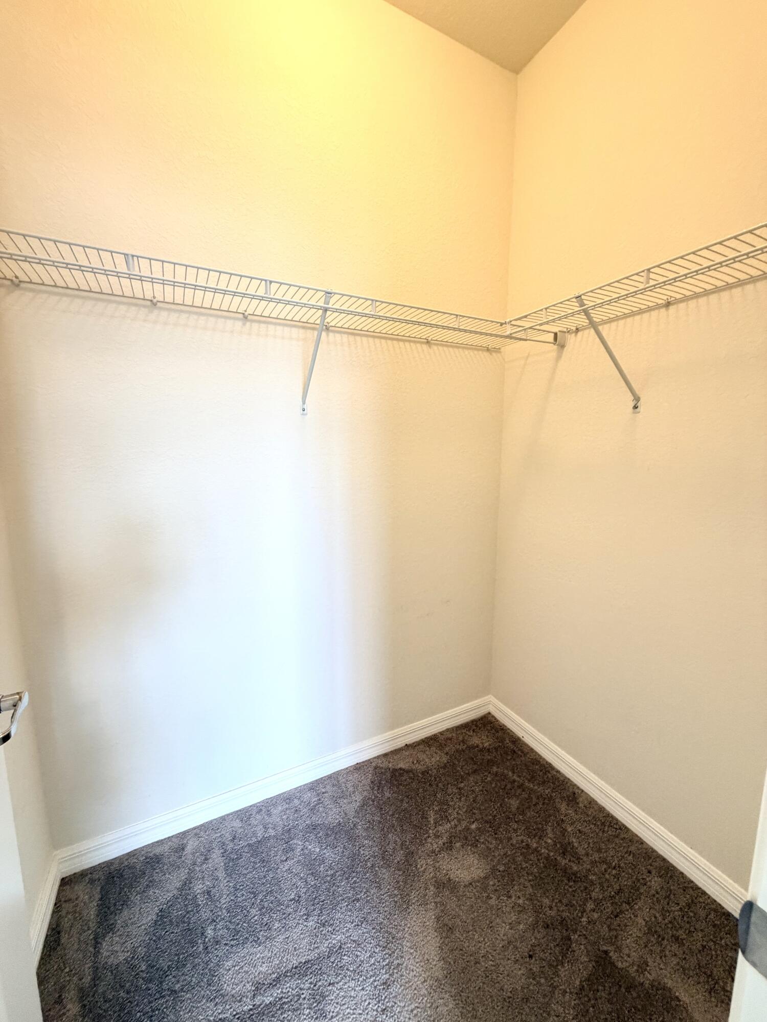 PRESTON SQUARE - Residential Lease