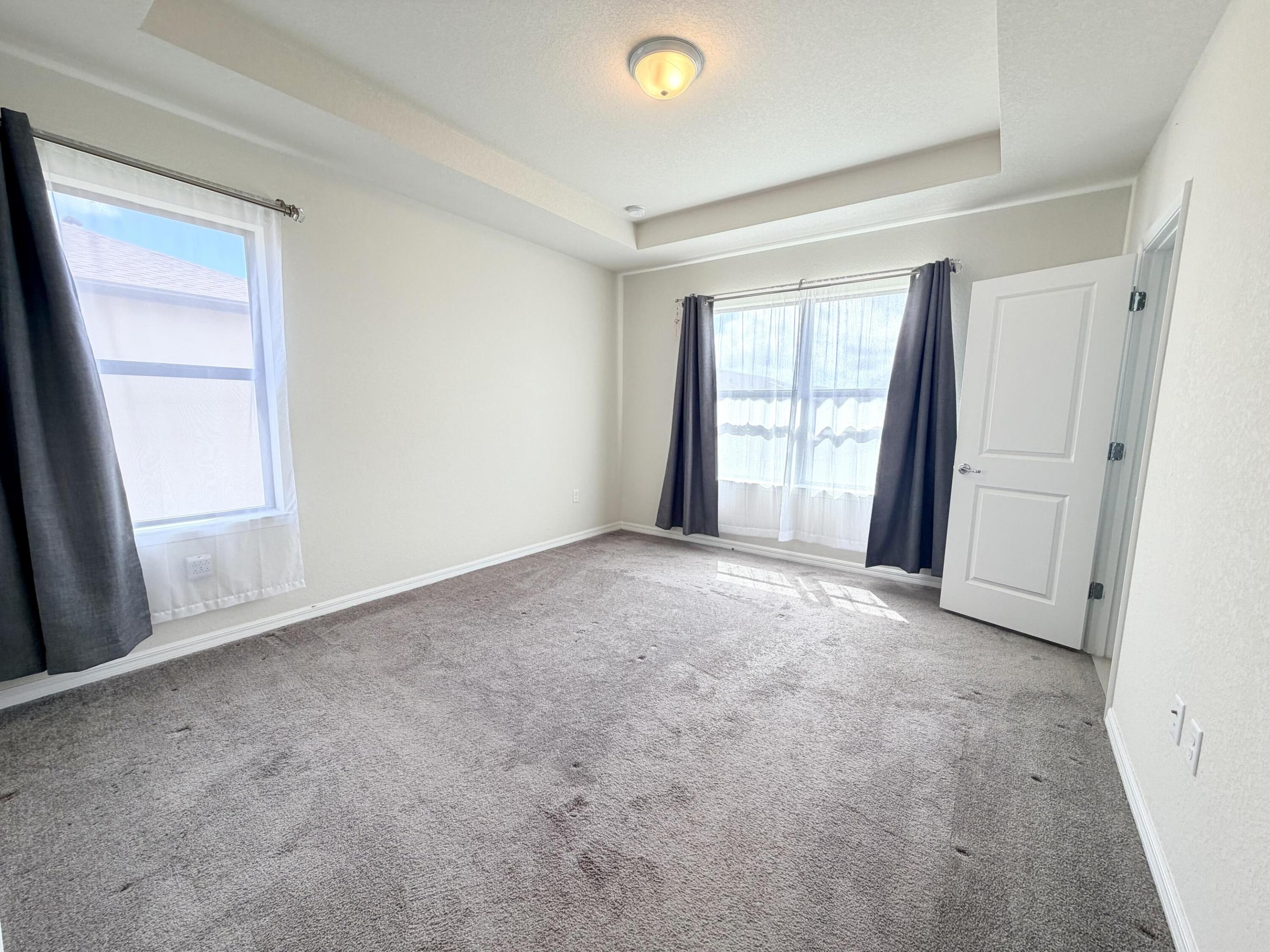 PRESTON SQUARE - Residential Lease