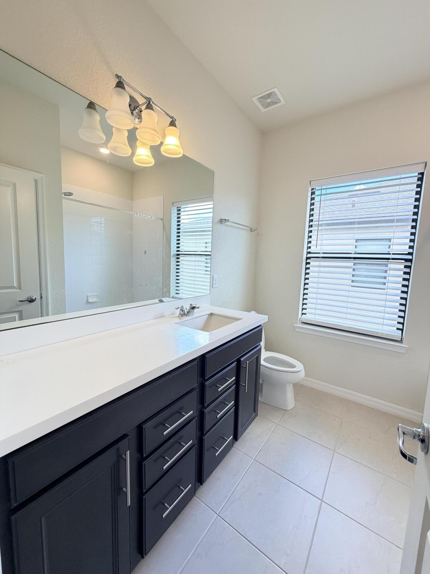 PRESTON SQUARE - Residential Lease