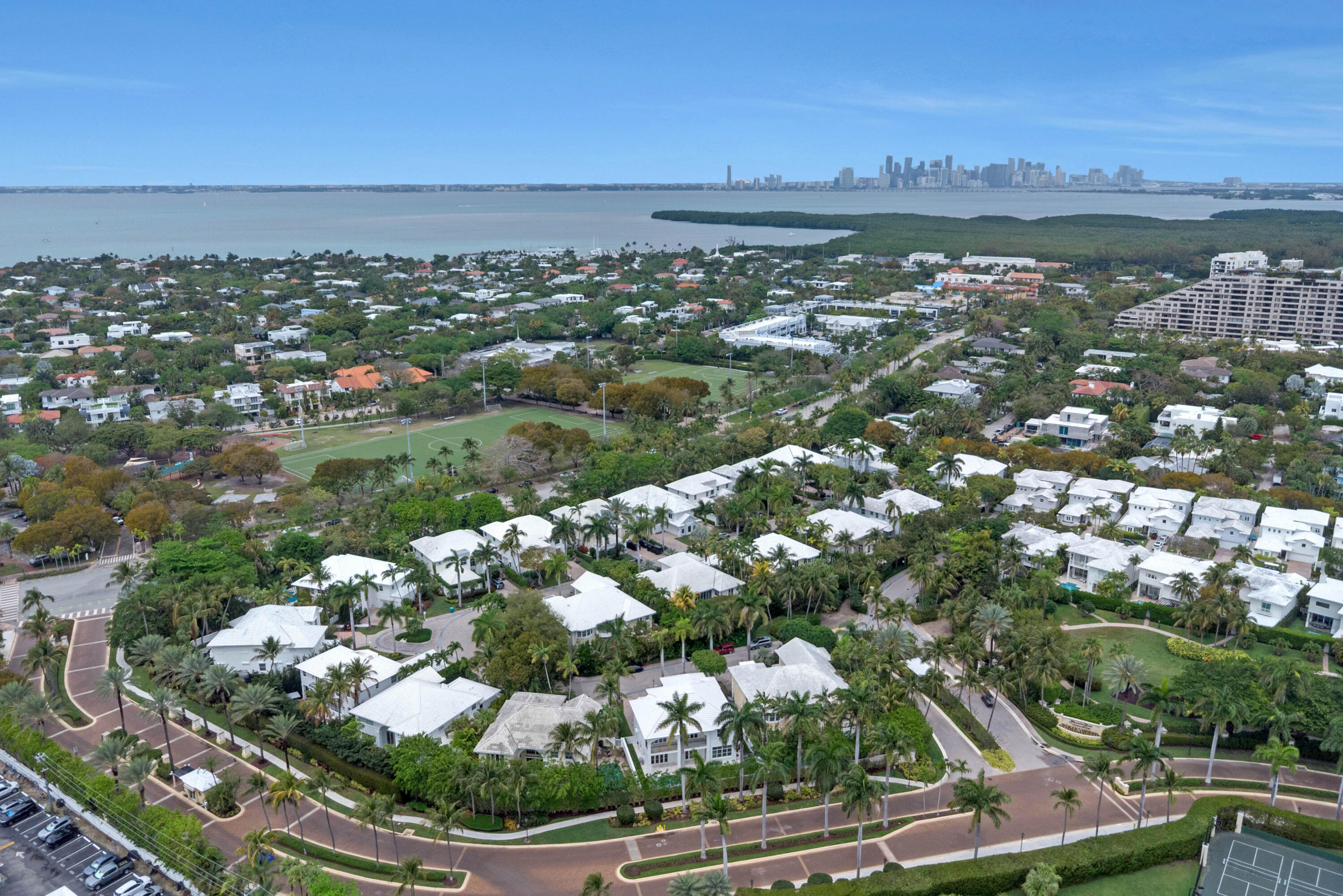 GRAND KEY ESTATES - Residential