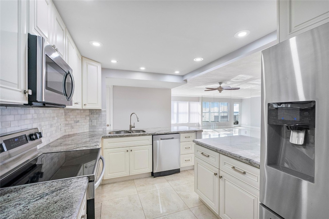 Parliament House Condo - Residential Lease