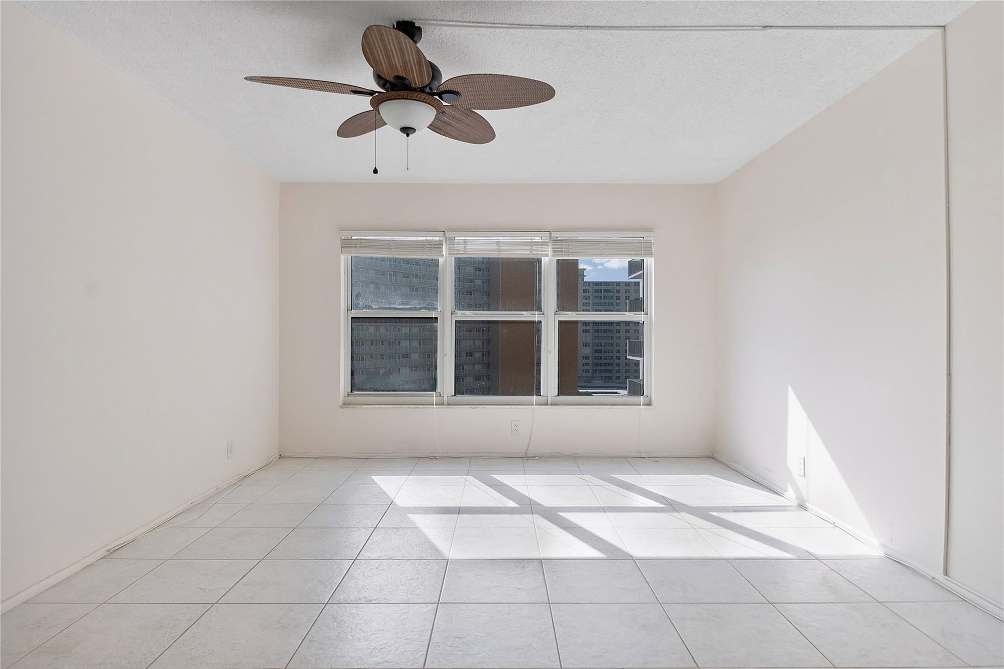 Parliament House Condo - Residential Lease