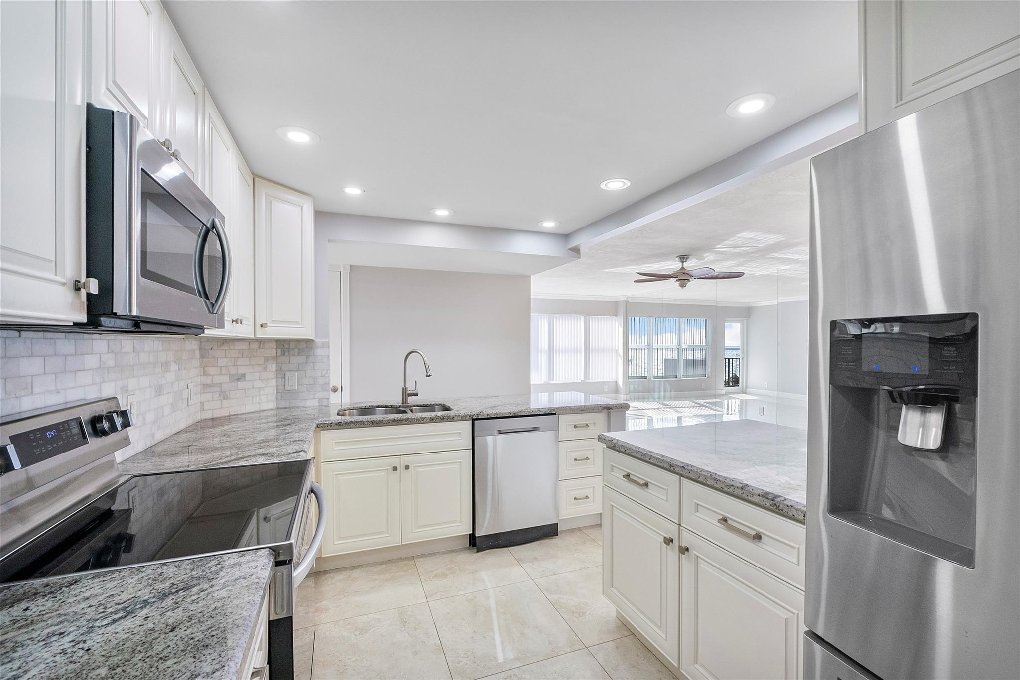 Parliament House Condo - Residential Lease