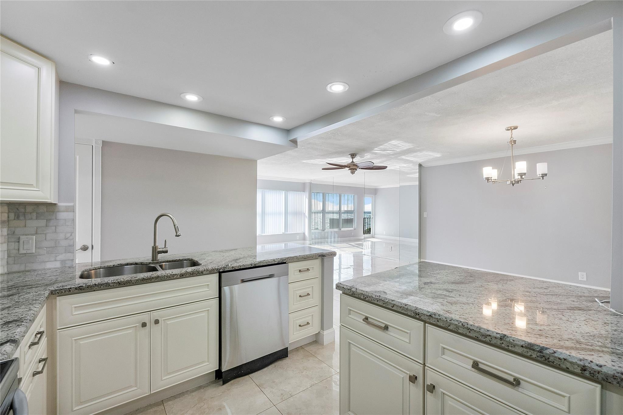 Parliament House Condo - Residential Lease