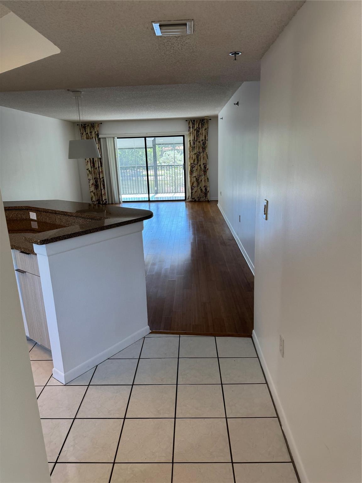 2334 S Cypress Bend Dr 208