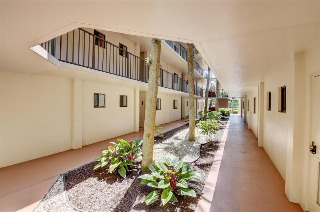 LAS VERDES - Residential