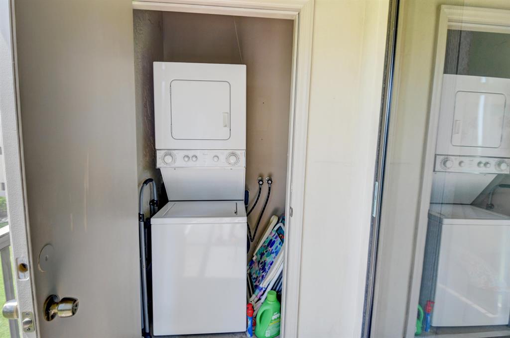 LAS VERDES - Residential