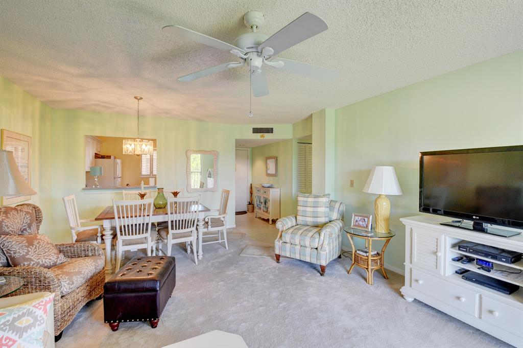 LAS VERDES - Residential