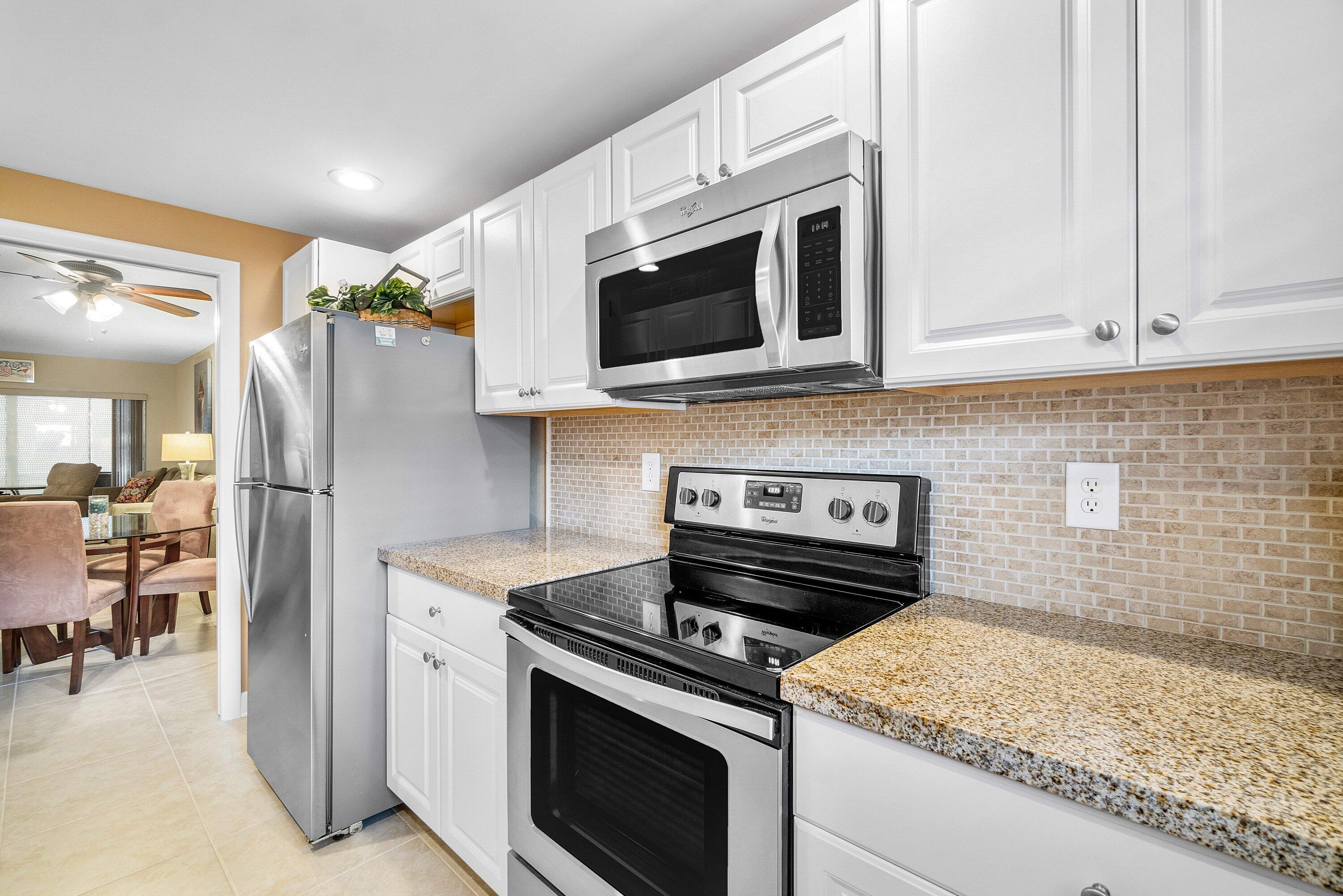 SABAL PINE CONDO - Residential