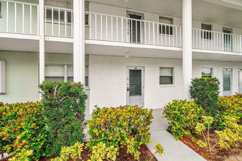 Photo of 2700 SW 22nd Avenue #1409, Delray Beach, FL 33445 (MLS # B26033865)