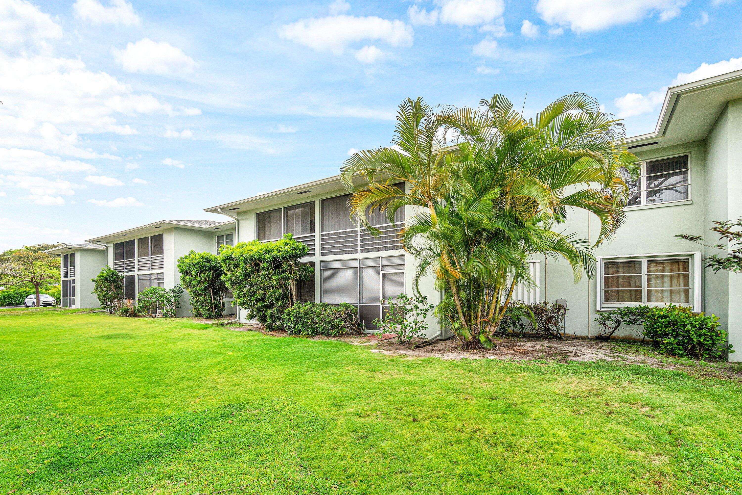 SABAL PINE CONDO - Residential