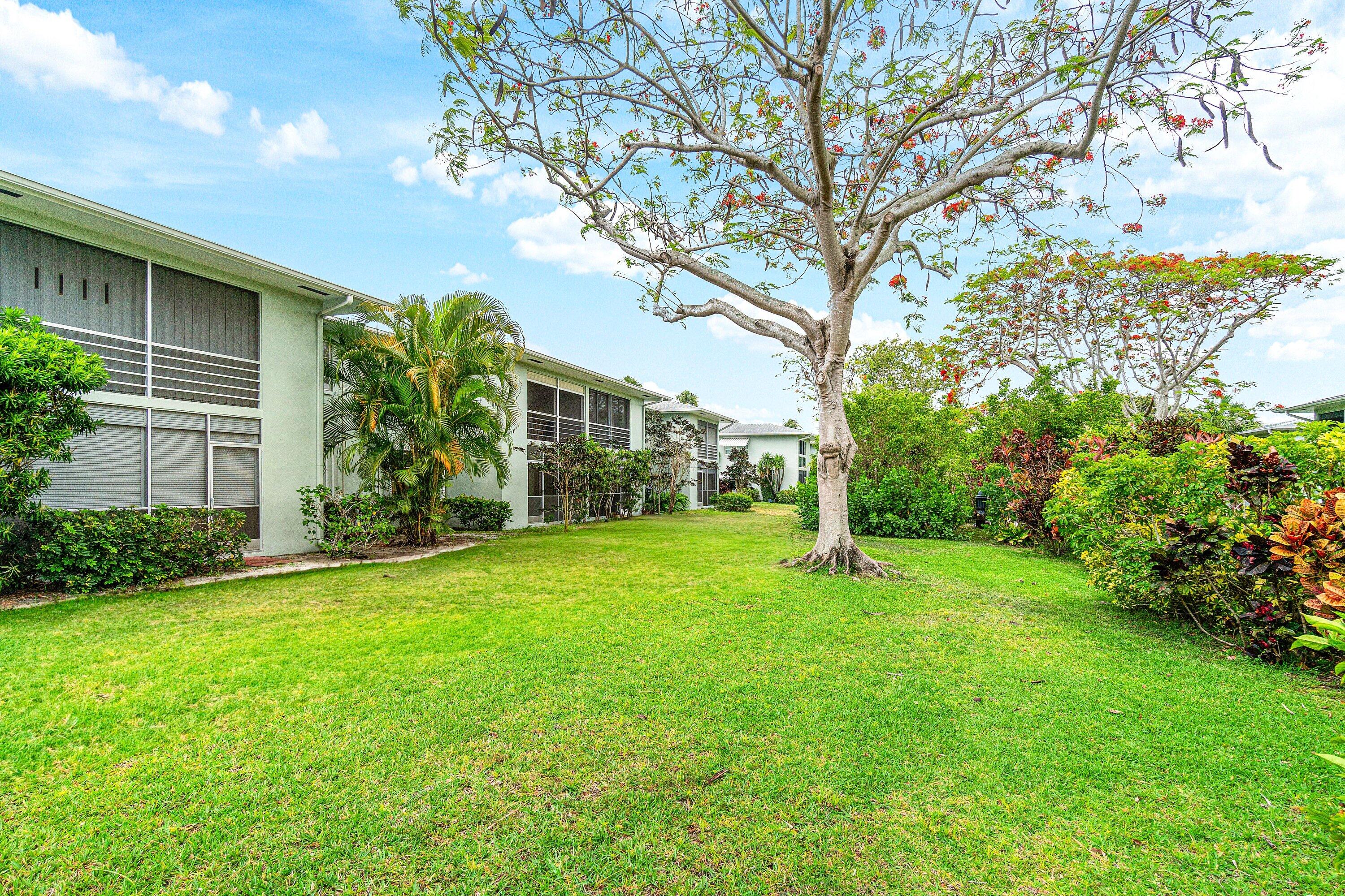 SABAL PINE CONDO - Residential