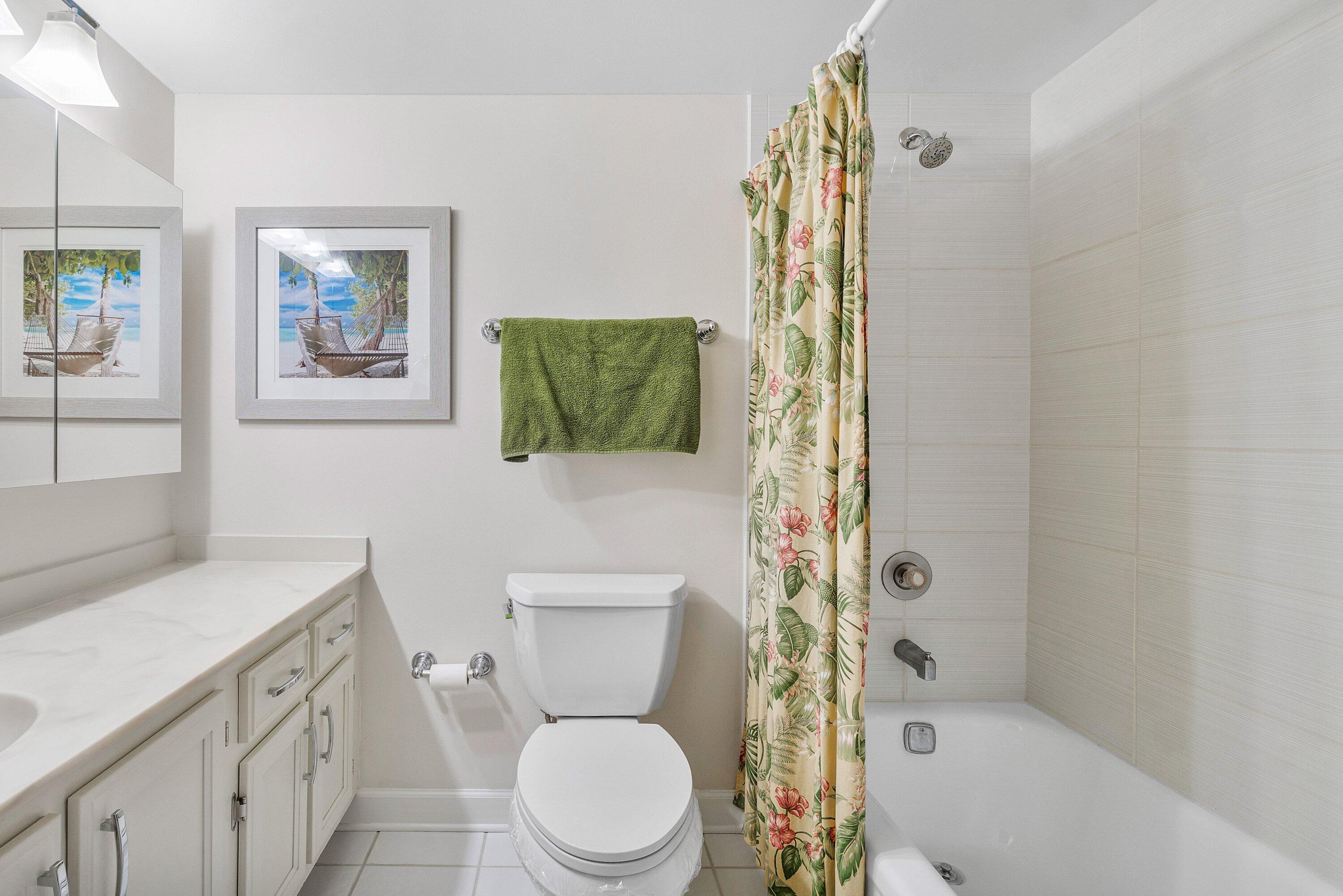 SABAL PINE CONDO - Residential