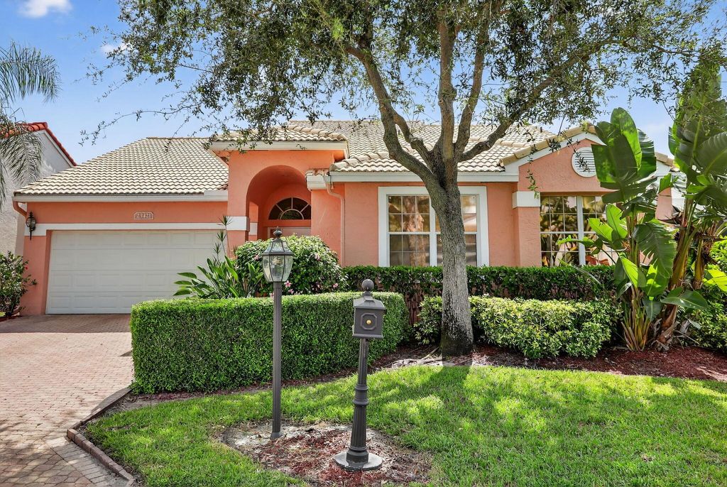 Photo of 23421 Torre Circle, Boca Raton, FL 33433 (MLS # R11113333)