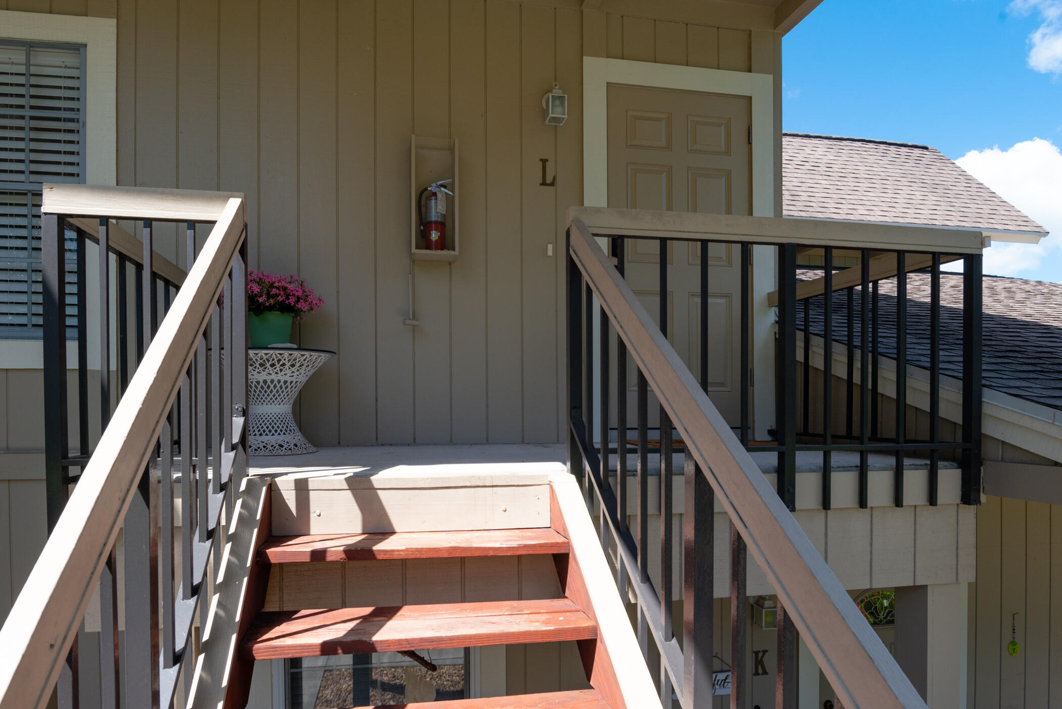 RIVERBEND CONDO - Residential