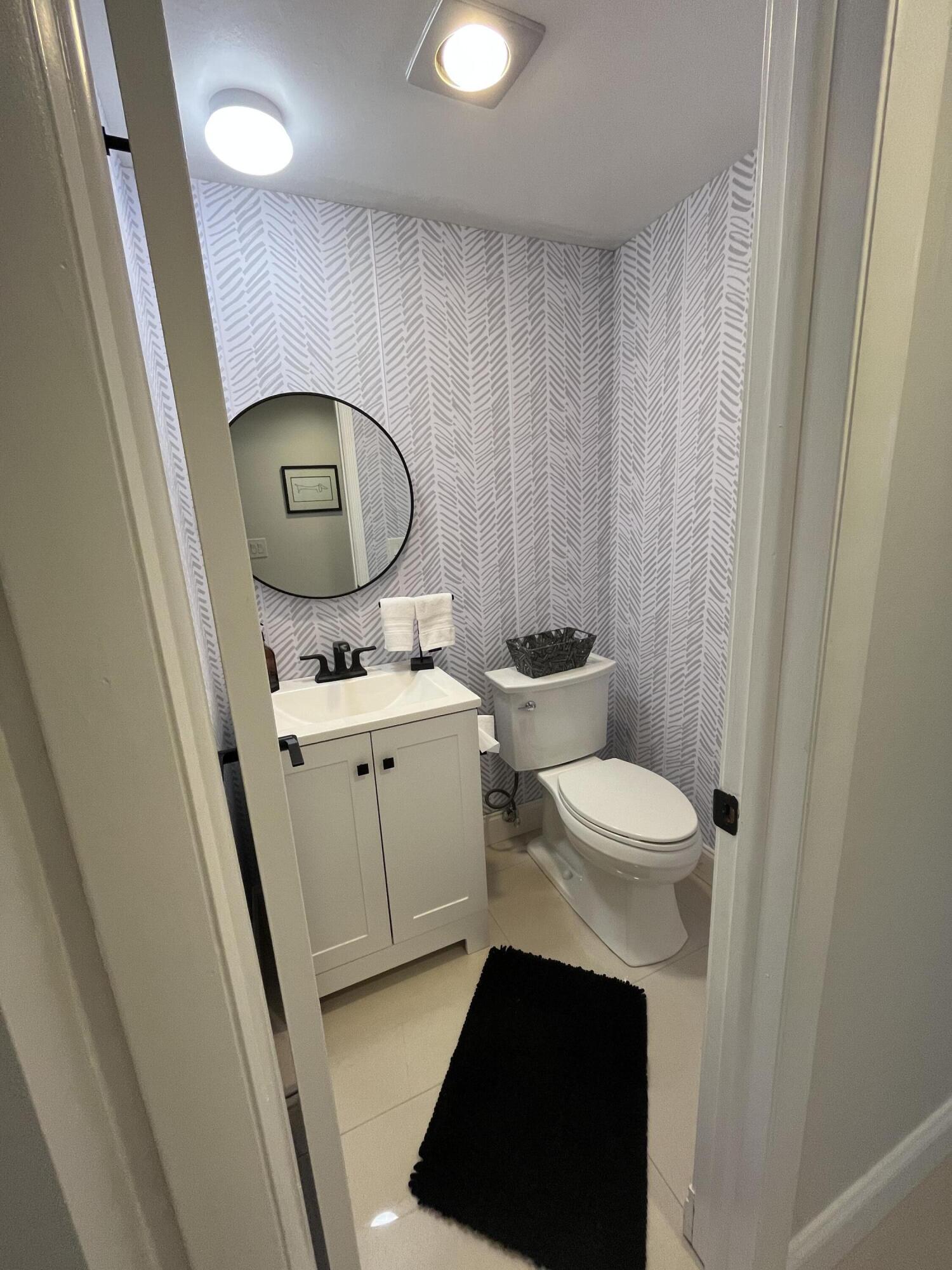 RIVERBEND CONDO - Residential