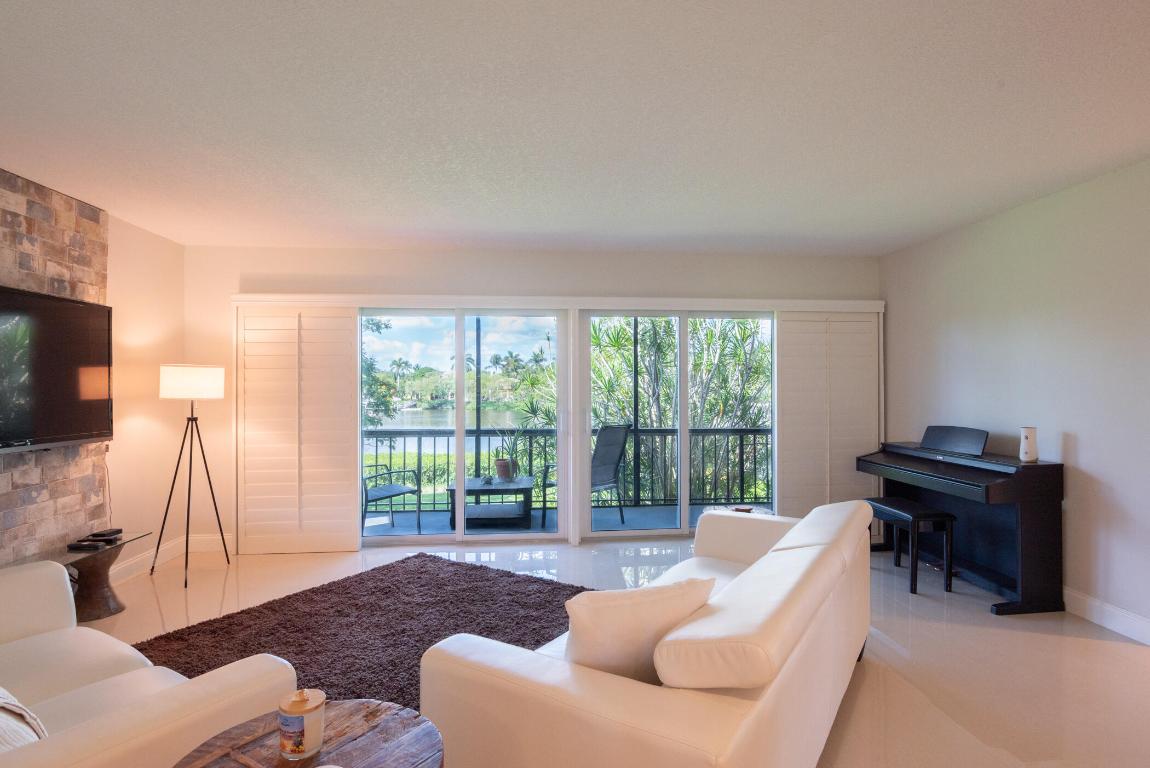 RIVERBEND CONDO - Residential