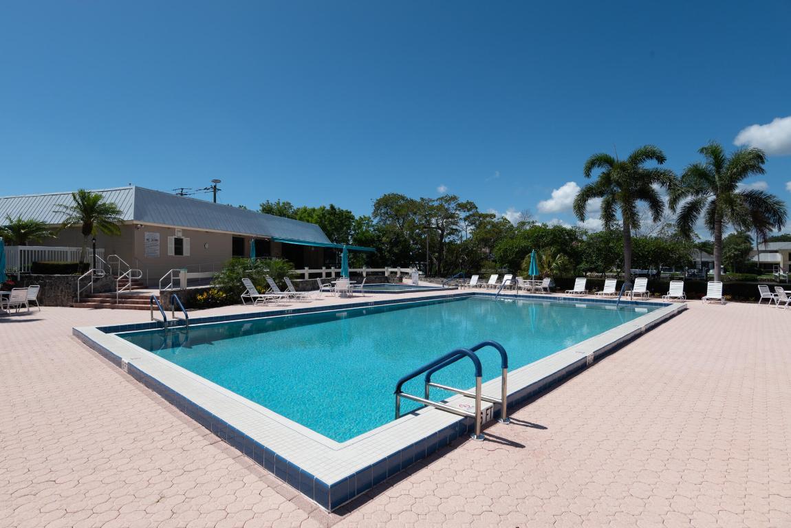 RIVERBEND CONDO - Residential