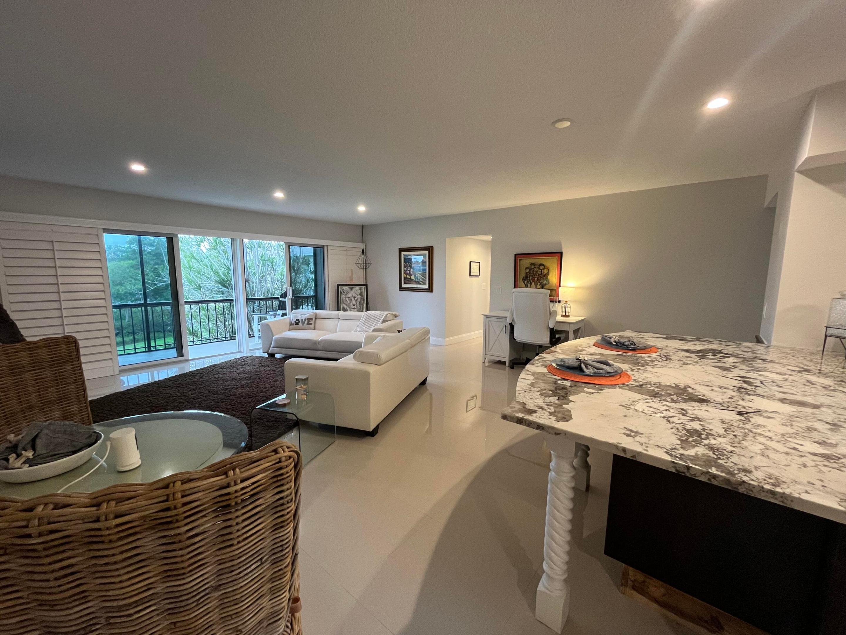 RIVERBEND CONDO - Residential