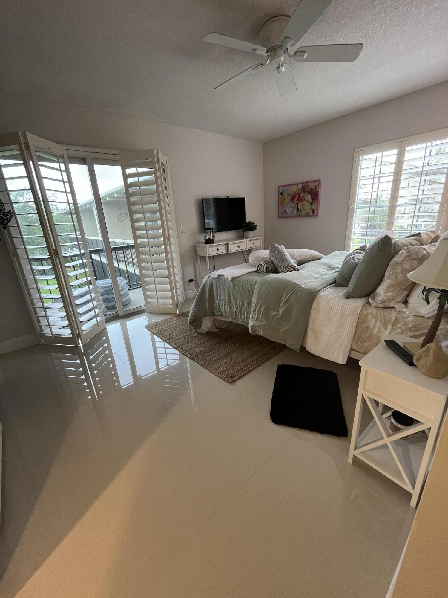 RIVERBEND CONDO - Residential