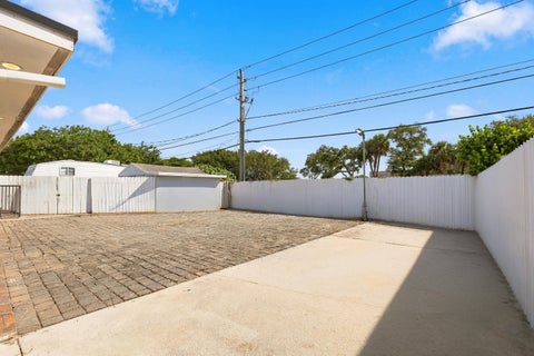 Tiny photo for 148 Browning Dr E, West Palm Beach, FL 33406 (MLS # B26090959)
