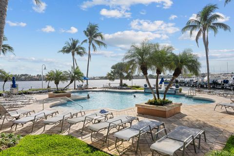 110 Yacht Club Way 104 Hypoluxo FL 33462