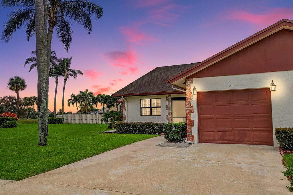 Photo of 138 Moccasin Trail S, Jupiter, FL 33458 (MLS # R10944183)