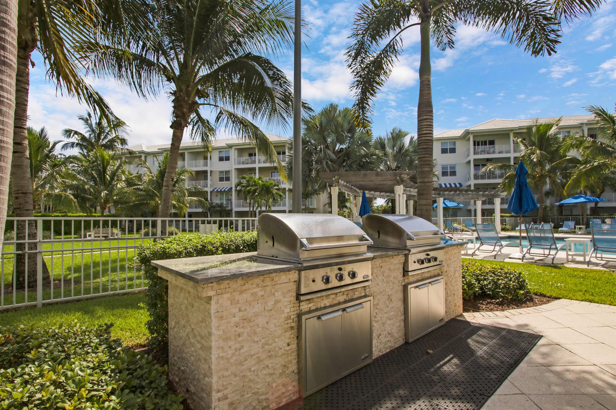 BAY COLONY CONDO - Residential Lease