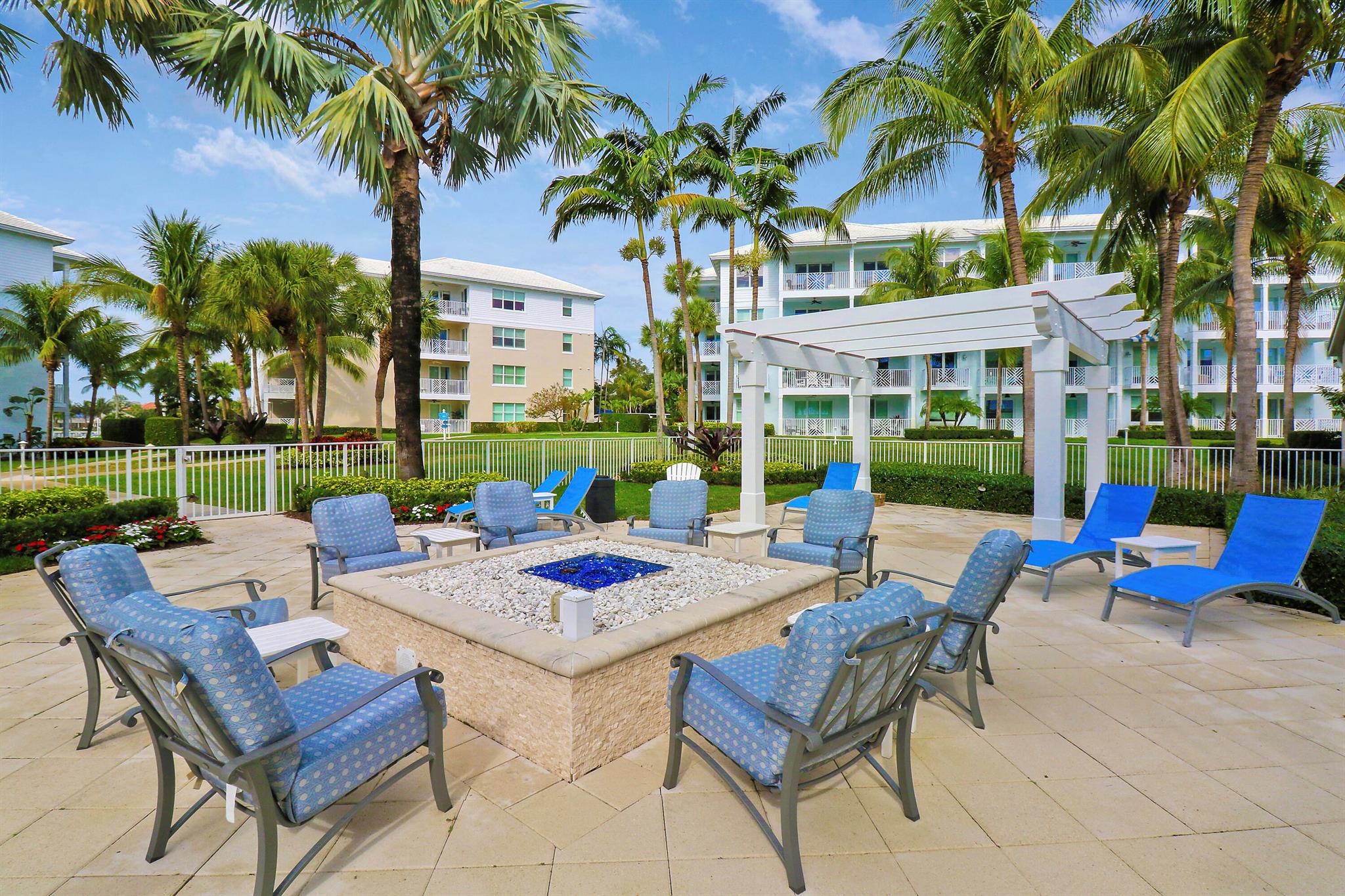 BAY COLONY CONDO - Residential Lease