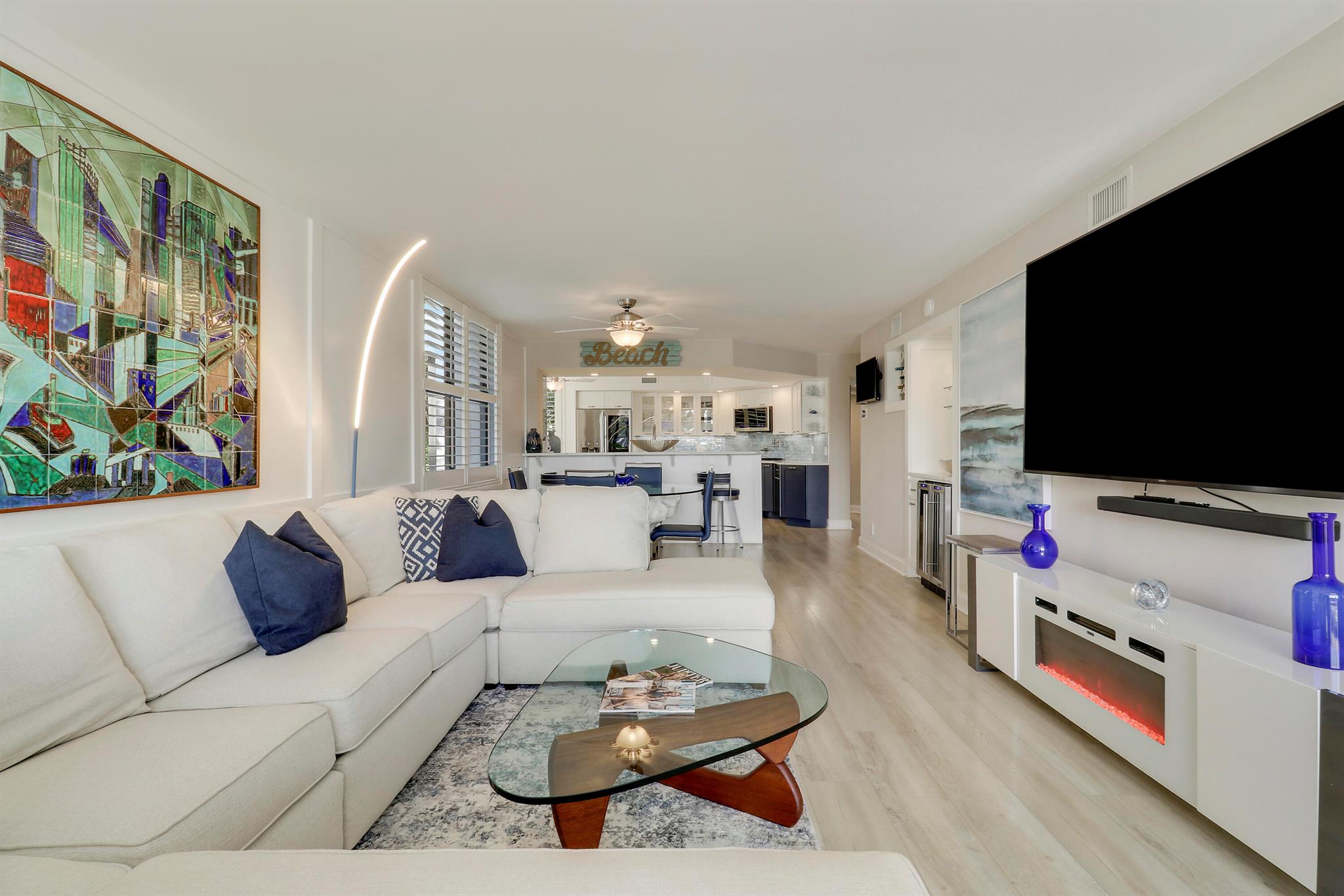 BAY COLONY CONDO - Residential Lease