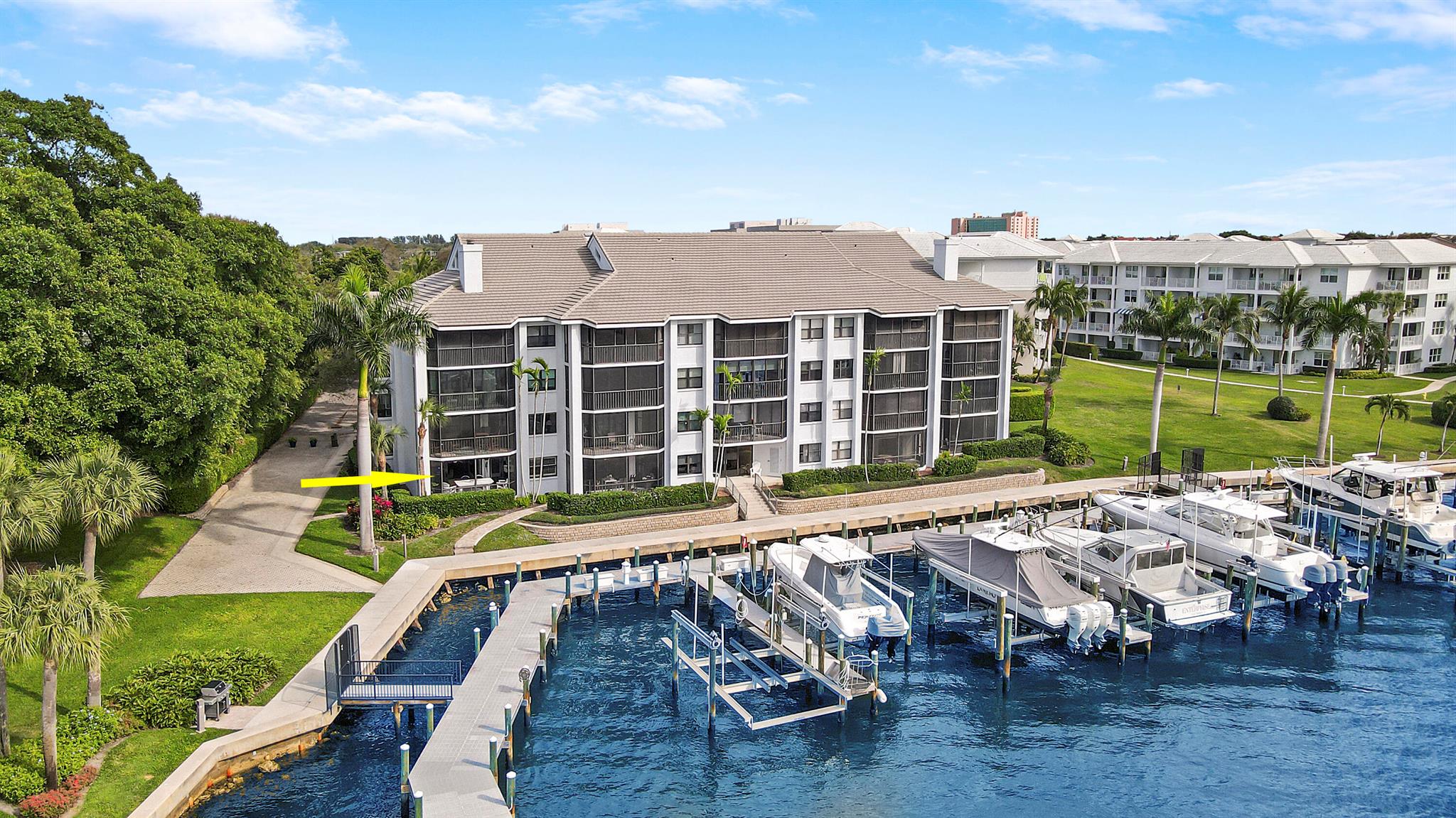 BAY COLONY CONDO - Residential Lease